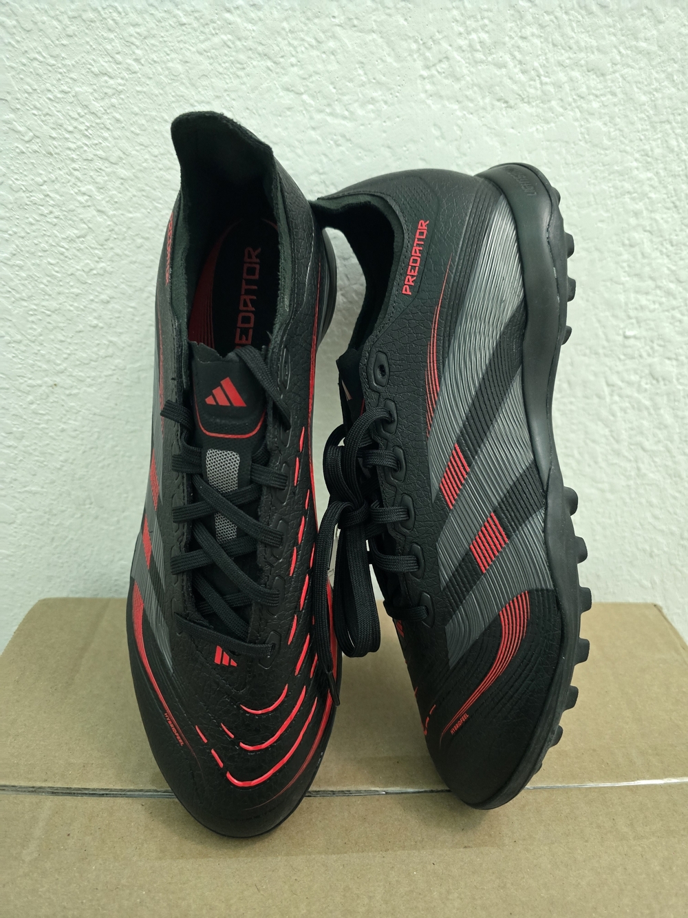 Adidas Predator Men's Black/Red Soccer Cleats